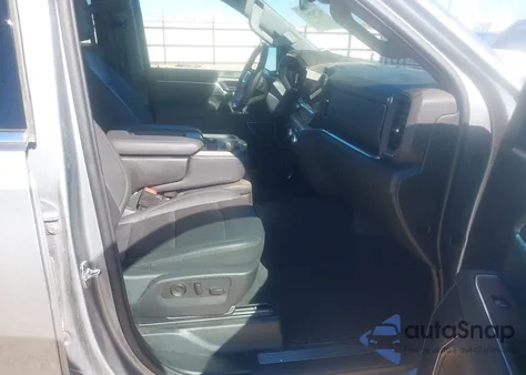 2025 GMC Sierra 1500 4Wd Short Box Slt z USA, uszkodzony, nr VIN 1GTUUDED8SZ241974